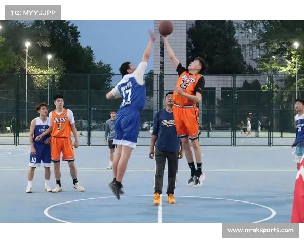 校园篮球热潮:二师附中战狼精神培养学子 校园篮球热潮:二师附中战狼精神培养学子